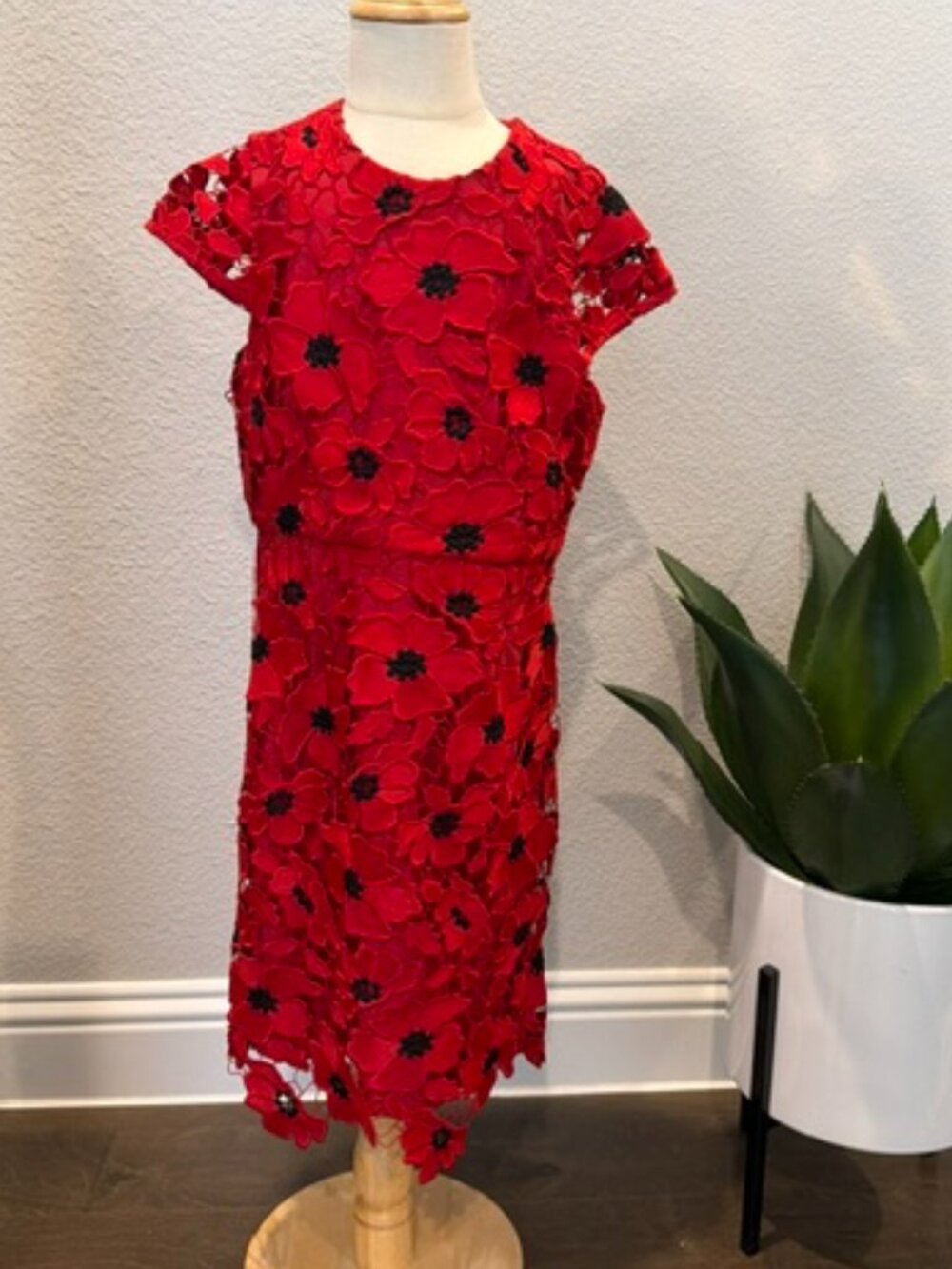 Milly Minis 3D Floral Poppy Girls Dress Size 10